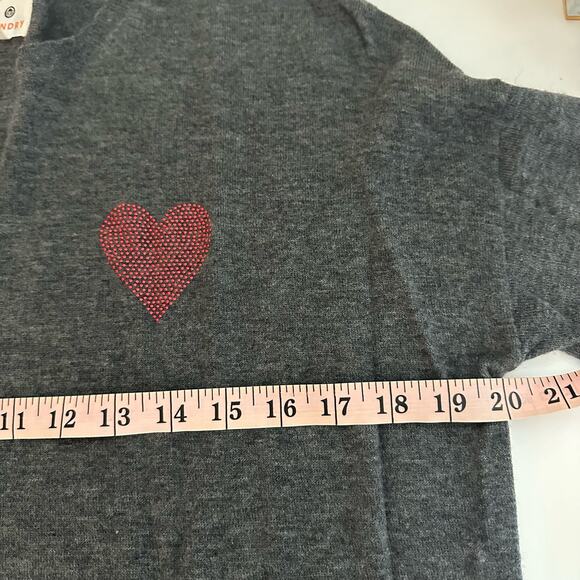 Sundry Gray Wool Cashmere Sweater Red Studded Heart Size Small Valentine's Day - Picture 6 of 9